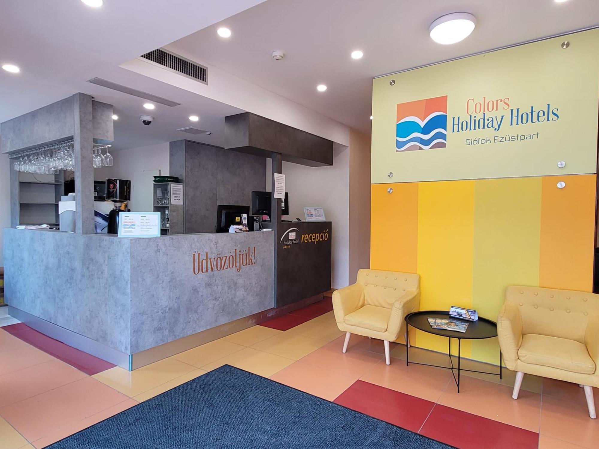Colors Holiday Hotel Шиофок Экстерьер фото